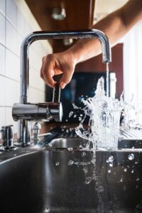 Znaczenie nawodnienia organizmu: jak pić wodę, aby być zdrowym?