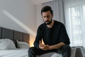 Problemy z prostatą. Najczęstsze i niepokojące objawy.
