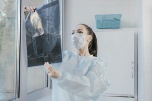 Czym jest diagnostyka obrazowa? Jakie badania są dostępne i kiedy warto je wykonać?